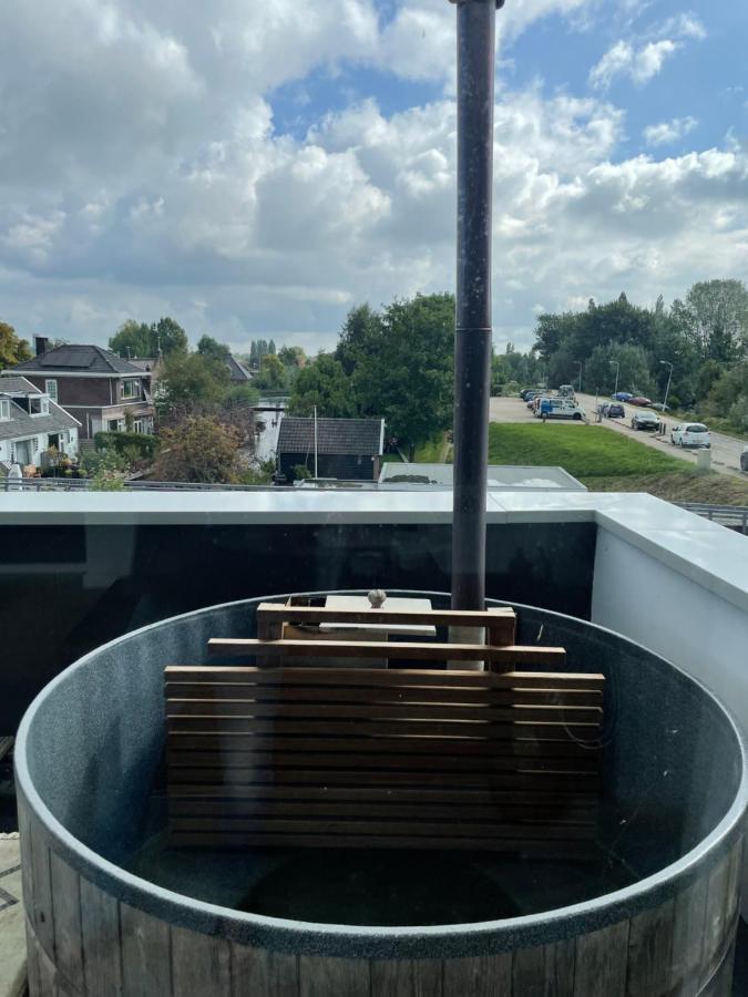 Above And Beyond - Luxe Suite Met Sauna En Stoomdouche ザーンダム エクステリア 写真